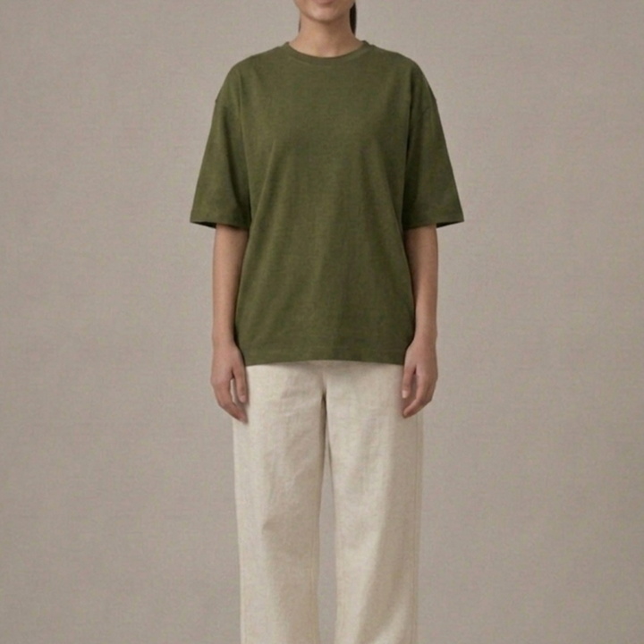 LUXE Box-Fit Reglan Tee | Olive